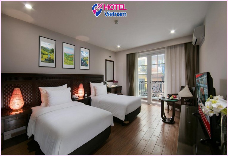 Khách sạn Azure Sapa