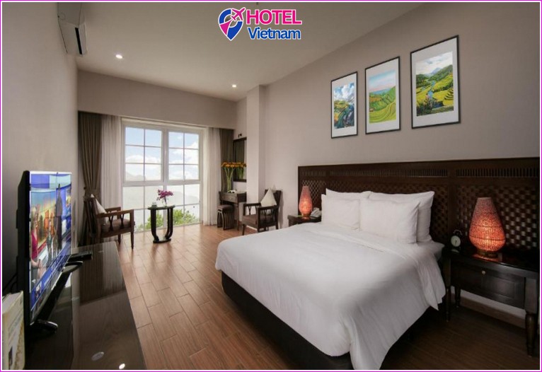 Khách sạn Azure Sapa