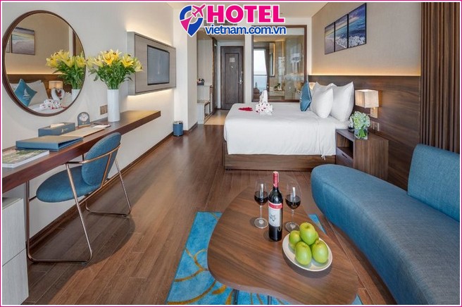 Canvas Beach Da Nang Hotel