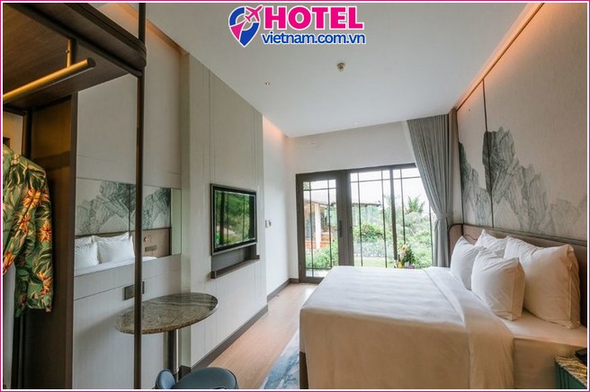 Cát Bà Island Resort & Spa