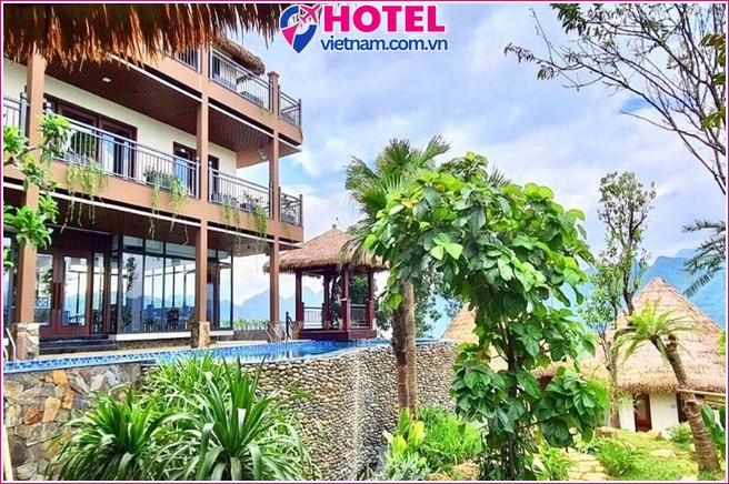 Ebino Pù Luông Resort