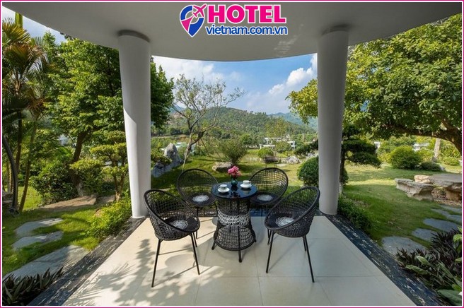 Ivory Villas Resort Hòa Bình