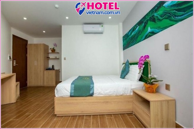 Cát Bà Emerald Hotel