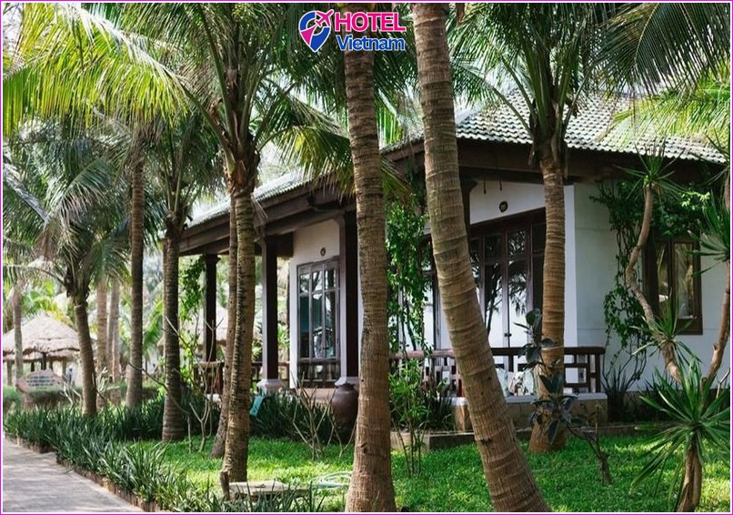 Lăng Cô Beach Resort