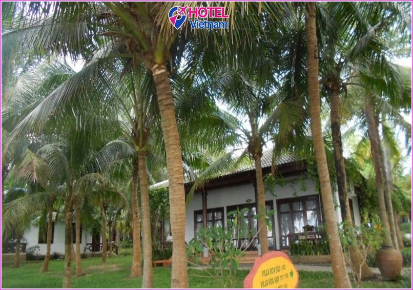 Lăng Cô Beach Resort