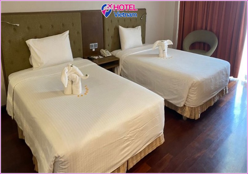 Khách sạn Mường Thanh Holiday Huế