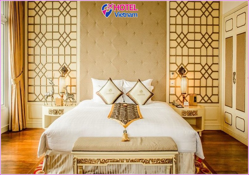 Khách sạn Mường Thanh Holiday Huế