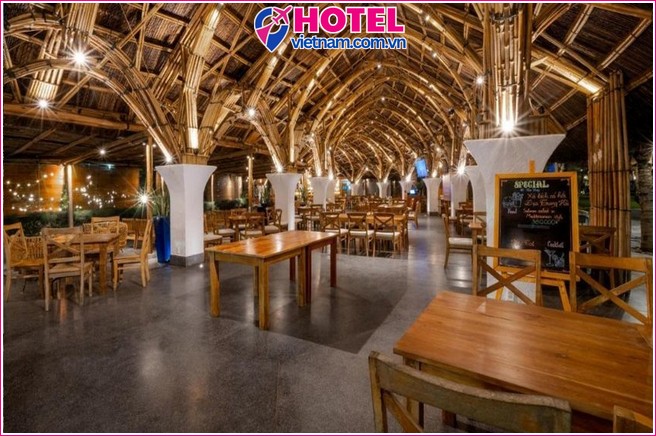 Stelia Beach Resort Phú Yên
