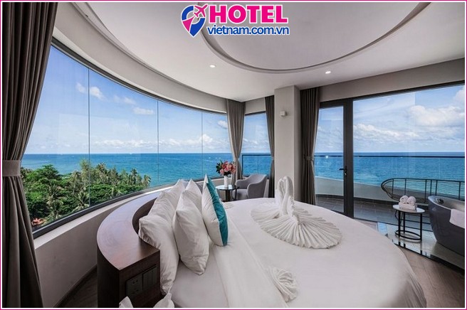 Sunset Beach Resort & Spa Phú Quốc