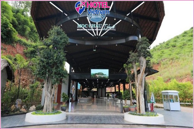 The Bullet Hotel Mộc Châu