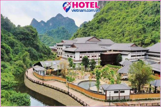 Yoko Onsen Villa Quang Hanh